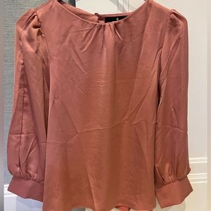 Tuckernuck mauve silk blouse